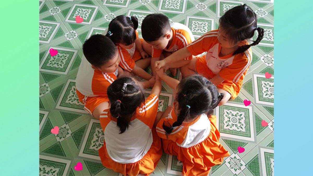 Thuyết minh về trò dân gian Chùm nụm