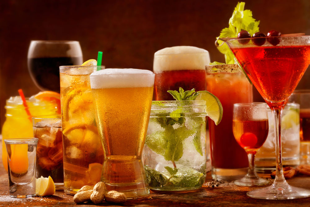 Uống nước sau bữa ăn có làm rối loạn tiêu hóa hay không?