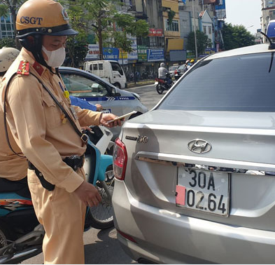 Che biển số xe ô tô xe máy bị phạt bao nhiêu tiền?