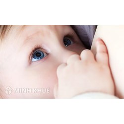 Cha mẹ nuôi phải hơn con 20 tuổi mới được nhận nuôi đúng không?