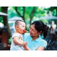Làm thủ tục cho trẻ bị bỏ rơi: Nhiều quy định còn hình thức