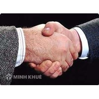 Giao dịch chứng khoán.