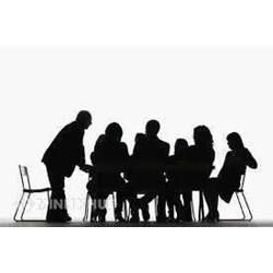 Luật đấu thầu và luật đầu tư ràng buộc các doanh nghiệp trong nước ?