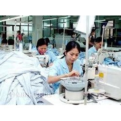 Một số vấn đề khi qui định độ tuổi người lao động dưới 18 tuổi trong các luật, bộ luật