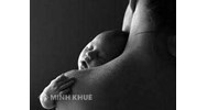 Làm mẹ nhẹ làm vợ?