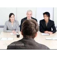 Dịch thuật là một nghề đang “hot” trên thị trường việc làm với một thu nhập cao.