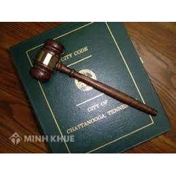 Nhu cầu dịch vụ luật sư tăng, nhưng...