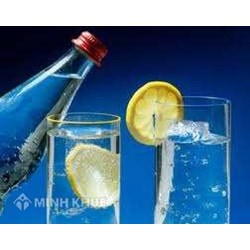Phân biệt và cách ghi nhãn “Nước uống đóng chai” và “Nước khoáng”