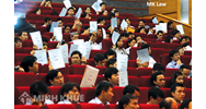 Cổ đông có nên ủy quyền cho người khác nắm giữ cổ phần của mình hay không?