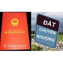 Hợp đồng chuyển nhượng quyền sử dụng đất chưa sang tên sổ đỏ có giá trị hay không?