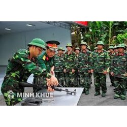 Nơi nào cấp giấy chứng nhận đăng ký nghĩa vụ quân sự ? Công chức được  hoãn nghĩa vụ quân sự ?