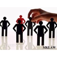 Phân biệt quyết định luân chuyển và điều động công tác đối với công chức, viên chức?