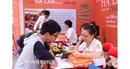 Có được thực hiện dịch vụ khác với ngành nghề đăng ký kinh doanh không?