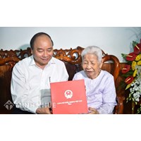 Chính sách đối với người có công cách mạng ?