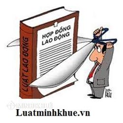 Nhân viên nghỉ việc không báo trước giải quyết thế nào ?