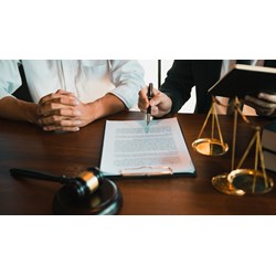 Cơ cấu của Vụ Các vấn đề chung về xây dựng pháp luật thuộc Bộ Tư pháp?