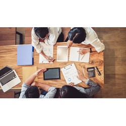 Những hành vi bị nghiêm cấm đối với Vụ kiểm toán nội bộ thuộc Ngân hàng Nhà nước Việt Nam?