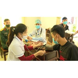 Tổ kiểm tra sức khỏe nghĩa vụ Công an nhân dân do ai quyết định thành lập?
