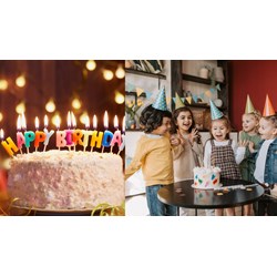 Viết về một bữa tiệc sinh nhật bằng tiếng Anh siêu hay kèm bản dịch