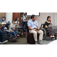 Vấn đề Ủy ban về quyền của người khuyết tật khi nộp báo cáo về hoạt động?