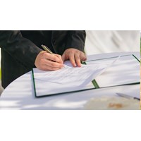 Thời hạn giải quyết thủ tục cấp Giấy phép lập cơ sở bán lẻ cho phép cơ sở bán lẻ?