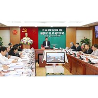 Kỷ luật đảng có thay thế kỷ luật hành chính được không?