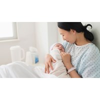 Sinh con tháng mấy sẽ được nhiều quyền lợi nhất?