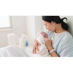 Sinh con tháng mấy sẽ được nhiều quyền lợi nhất?