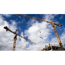 Cơ sở ngoài công lập được phép huy động vốn dưới những dạng gì để đầu tư xây dựng cơ sở vật chất