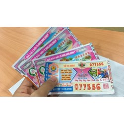 Chồng trúng xổ số có phải chia tiền cho vợ không?