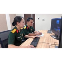 Chính ủy Quân chủng Phòng không - Không quân do ai có thẩm quyền quyết định bổ nhiệm và miễn nhiệm?