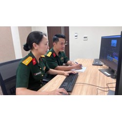 Chính ủy Quân chủng Phòng không - Không quân do ai có thẩm quyền quyết định bổ nhiệm và miễn nhiệm?