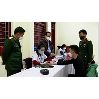 Bị cận loạn trên 1,5 độ có được miễn khám sức khỏe nghĩa vụ quân sự không?