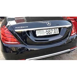 Thay biển số xe trúng đấu giá vào xe đã có biển số được không?