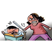 Cha mẹ hành hạ, đánh đập con cái có được xem là hành vi bạo lực gia đình không?