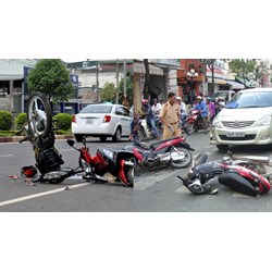 Dịch vụ Luật sư đàm phán bồi thường tai nạn giao thông đường bộ
