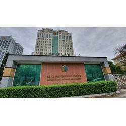 Thẩm quyền ra quyết định của Phó Chánh Văn phòng Bộ Tài nguyên và Môi trường?
