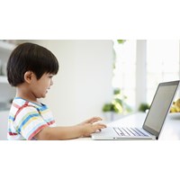 Giao dịch dân sự của người chưa thành niên có hiệu lực không?