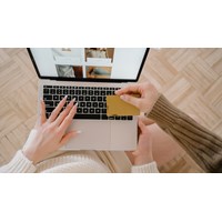 Giao dịch dân sự của người từ đủ 15 tuổi đến chưa đủ 18 tuổi