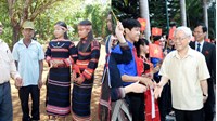 Chính sách bảo tồn và phát triển văn hóa trong công tác dân tộc?
