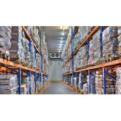 Khi nào chất hỗ trợ chế biến thực phẩm được đưa về kho bảo quản chờ thông quan?