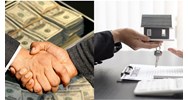 Có bị phạt khi mua tiền đô ở tổ chức không được phép bán?