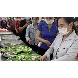 Nghị quyết về Chất lượng bữa ăn ca của người lao động của Công đoàn cơ sở
