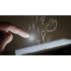 Những đối tượng nào áp dụng Bộ Quy tắc ứng xử trên mạng xã hội?