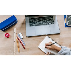 Chức năng tối thiểu của hệ thống quản lý học tập trực tuyến hiện nay?