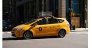 Mức xử phạt xe taxi hoạt động không niêm yết đầy đủ thông tin