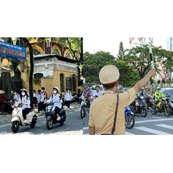 Quy định tài liệu giáo dục An toàn giao thông cho nụ cười ngày mai cho Trung học cơ sở