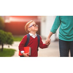 Đối tượng cần sự đồng ý của người giám hộ khi quyết định giao chăm sóc thay thế