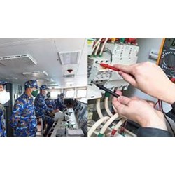 Quy định về chức danh của Sỹ quan kỹ thuật điện trên tàu biển là?