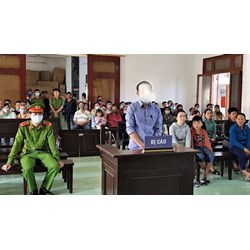 Sự có mặt của bị cáo tại phiên tòa hình sự
